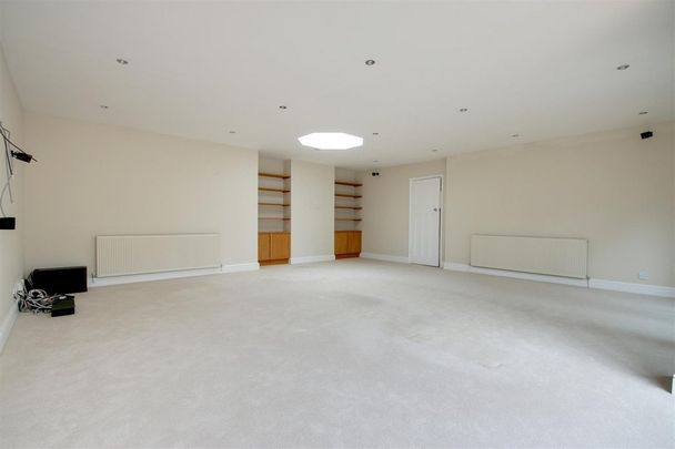 Bellingdon, Chesham - Photo 1