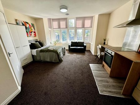 Studio to rent - Photo 3