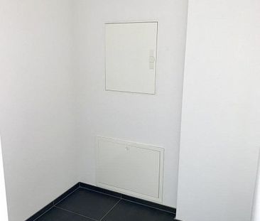 Moderne Wohnung mit Balkon und eigenem Waschturm - Photo 5