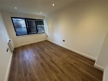 Friary Court, HP20 2FU, Aylesbury - Photo 4