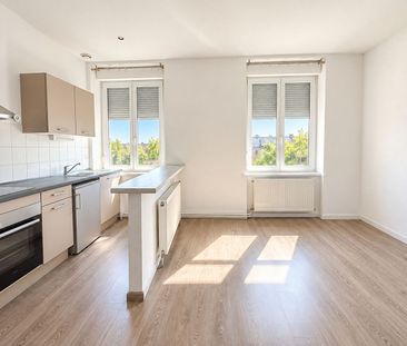 Location Appartement 2 pièces 43m² ARS SUR MOSELLE 57130 - Photo 2