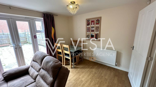 3 bedroom semi-detached house to rent - Photo 4