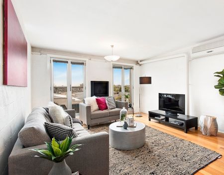 Unique Warehouse Conversion Opportunity - Photo 2