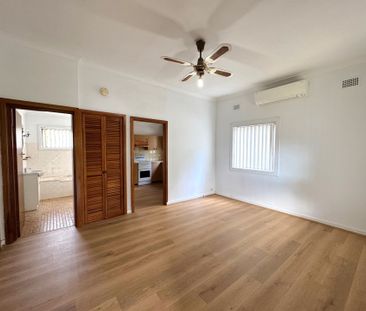 2 BEDROOM PLUS STUDY - CLOSE TO EVERYTHING - Photo 6