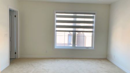 For Lease - 99 William Shearn Crescent, Markham, Ontario - Photo 4