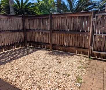 TWO BEDROOM SPLIT LEVEL UNIT - PETS CONSIDERED - Photo 1