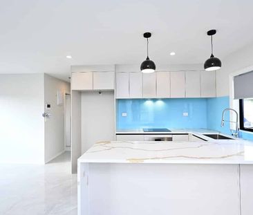 Family home Otara - Photo 1