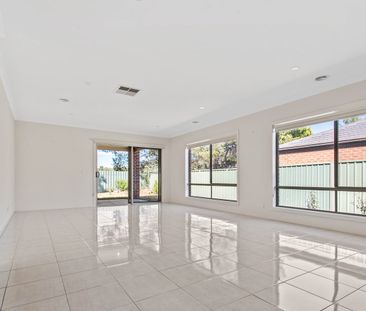 Comfortable Family Living in White Hills - Photo 1