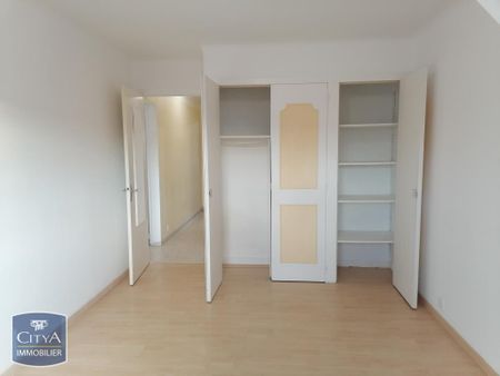 Location Appartement 3 pièces 80m² ST NAZAIRE 44600 - Photo 5