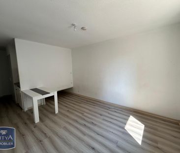 Location Appartement 1 pièce 21m² NIORT 79000 - Photo 2