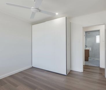 Sophisticated Living in Mile End - Photo 2