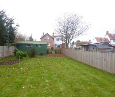 2 bedroom semi-detached house to rent - Photo 5