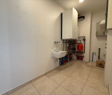 TE HUUR: Zéér ruim appartement in centrum Tielt. - Foto 2