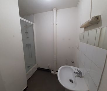 Location - Appartement T3 - 60 m² - Damprichard - Photo 4