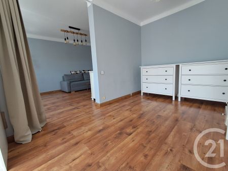 Location Appartement 4 pièces 82m² 34203 SETE CEDEX 34200 - Photo 3