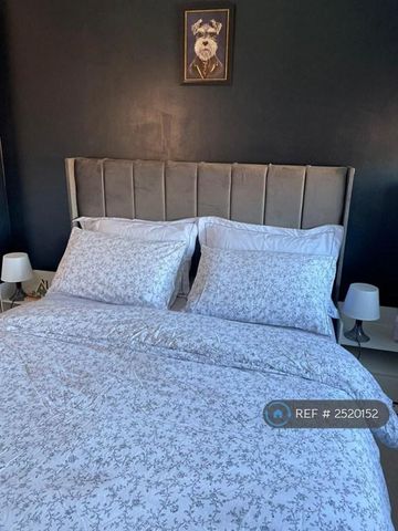 1 bedroom in a house share to rent - Photo 4