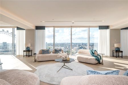 A spectacular five-bedroom penthouse apartment with private winter garden, occupying a prime position within Casson Square, an iconic riverside development in the heart of South Bank, moments from the London Eye and Waterloo Bridge. - Photo 3