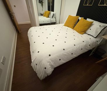 Room in a Shared House, Campbell Road, E3 - Photo 1