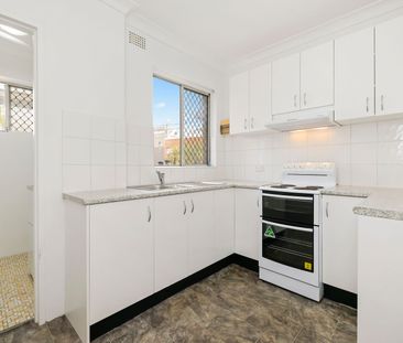 Charming Inner West Living in a Prime Enmore Location - Photo 5