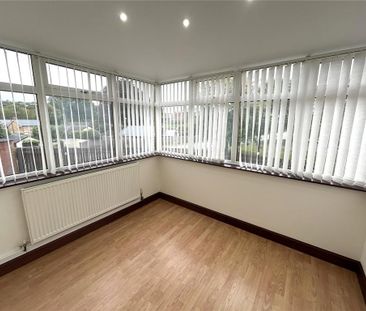 4 bedroom terraced house to rent - Photo 1