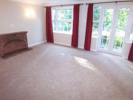 Oxford Court, Ashley Road, Epsom, Surrey, KT18 - Photo 5