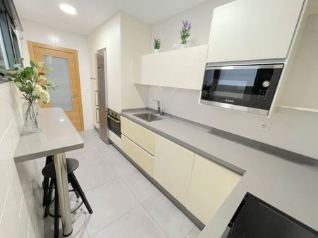 Avenida de Miraflores, Sevilla, Andalusia 41008 - Photo 5