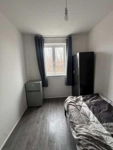 Room in a Shared House, Elland House, E14 - Photo 3