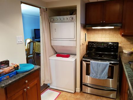 For Lease - 3695 Kaneff Crescent Unit# SPH 05, Mississauga, Ontario - Photo 5