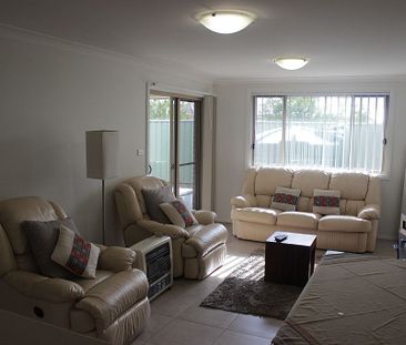 Beautiful duplex waiting for you! - Photo 2