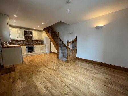 1 bedroom end of terrace house to rent - Photo 2