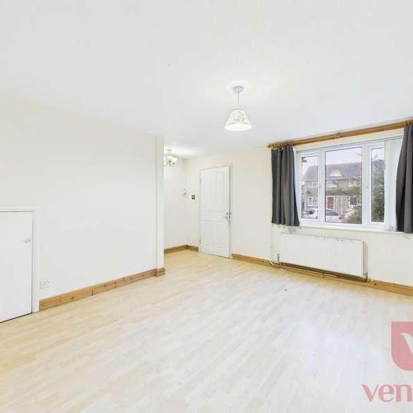 Petersham Close, Newport Pagnell, MK16 - Photo 1