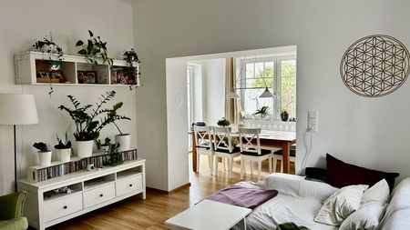 Großzügige Maisonette-Wohnung mit Terrasse und Eigengarten in zentraler Lage von Steyr - Photo 3