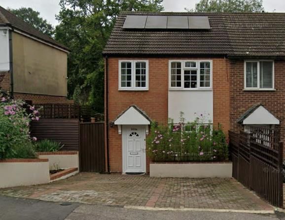 Croydon Road, Caterham CR3, London - Photo 1