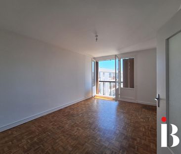 Location Appartement 2 pièces 45m² NANTES 44100 - Photo 2