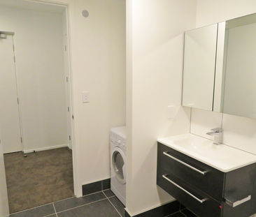 THE FIREMAN'S APARTMENTS - PETONE - Photo 3