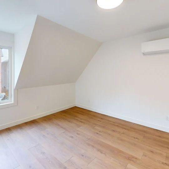 For Lease - 8 Boon Avenue Unit# Laneway, Toronto, Ontario - Photo 1