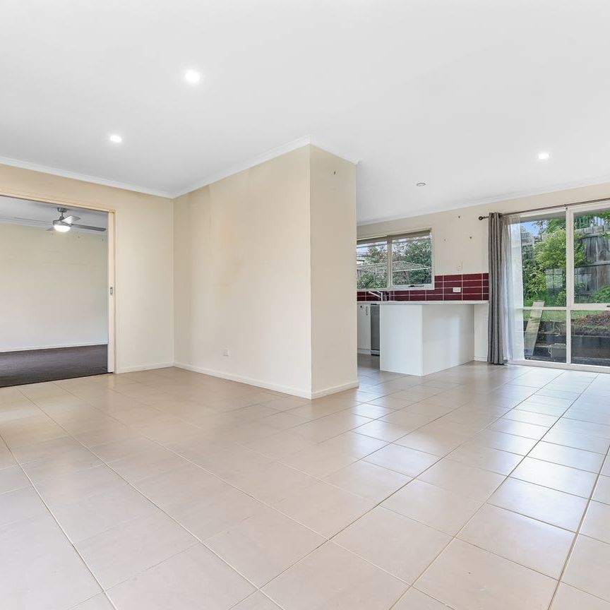 68 Ahern Road, Pakenham VIC 3810 - House For Rent | Domain - Photo 1