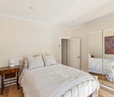 18 High Holborn Street, Surry Hills NSW 2010 - Terrace For Rent | D... - Photo 1
