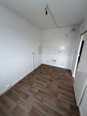 Lichtdurchflutete, moderne 2-Zimmer Wohnung im grünen Oranienburg - Photo 1
