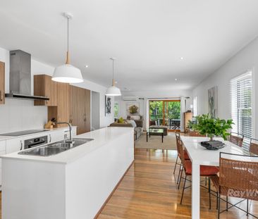 Stunning 3-Bedroom Home in Moruya - Photo 2