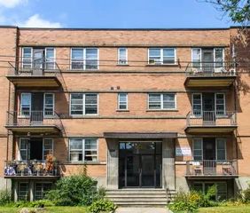 4 rooms apartment of 34m² in Montreal - Photo 1