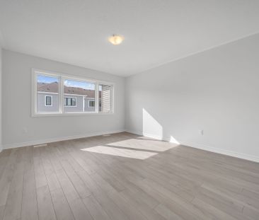 For Lease - 21 Tamworth Terrace, Barrie, Ontario - Photo 2