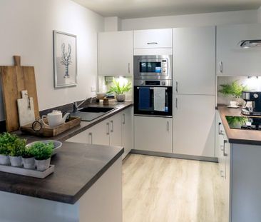 1 bedroom retirement property to rent - Photo 3