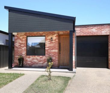 Modern Living Made Easy - Photo 2