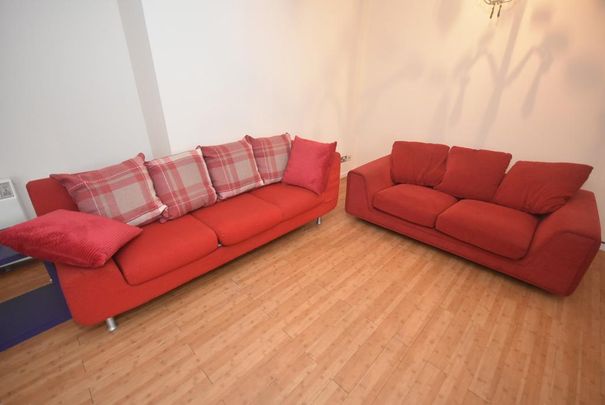 3 bedroom apartment to rent - Photo 1