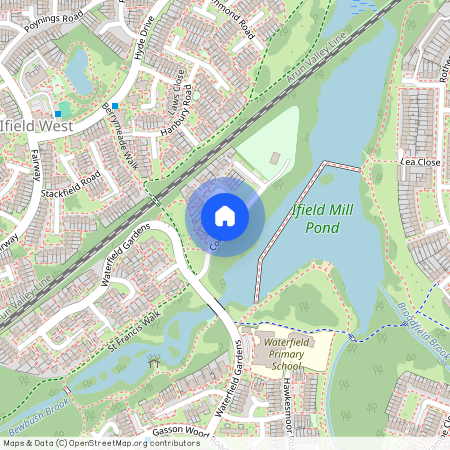 Collins Road, Bewbush, RH11 8FN