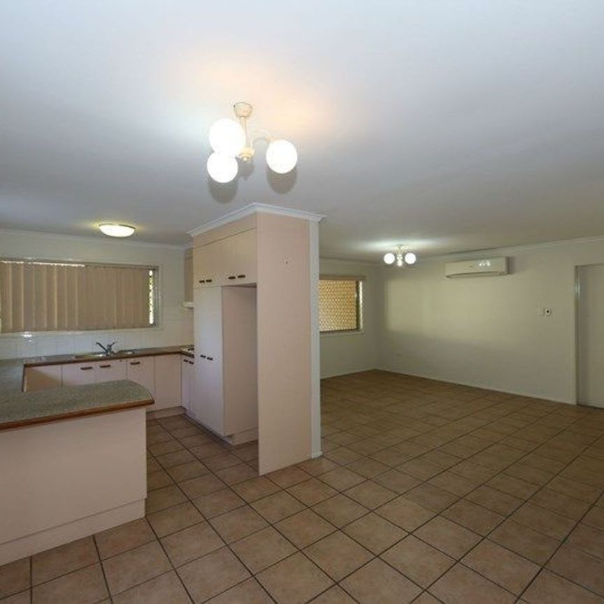 10 Lilyvale Street, 4122, Mansfield Qld - Photo 1