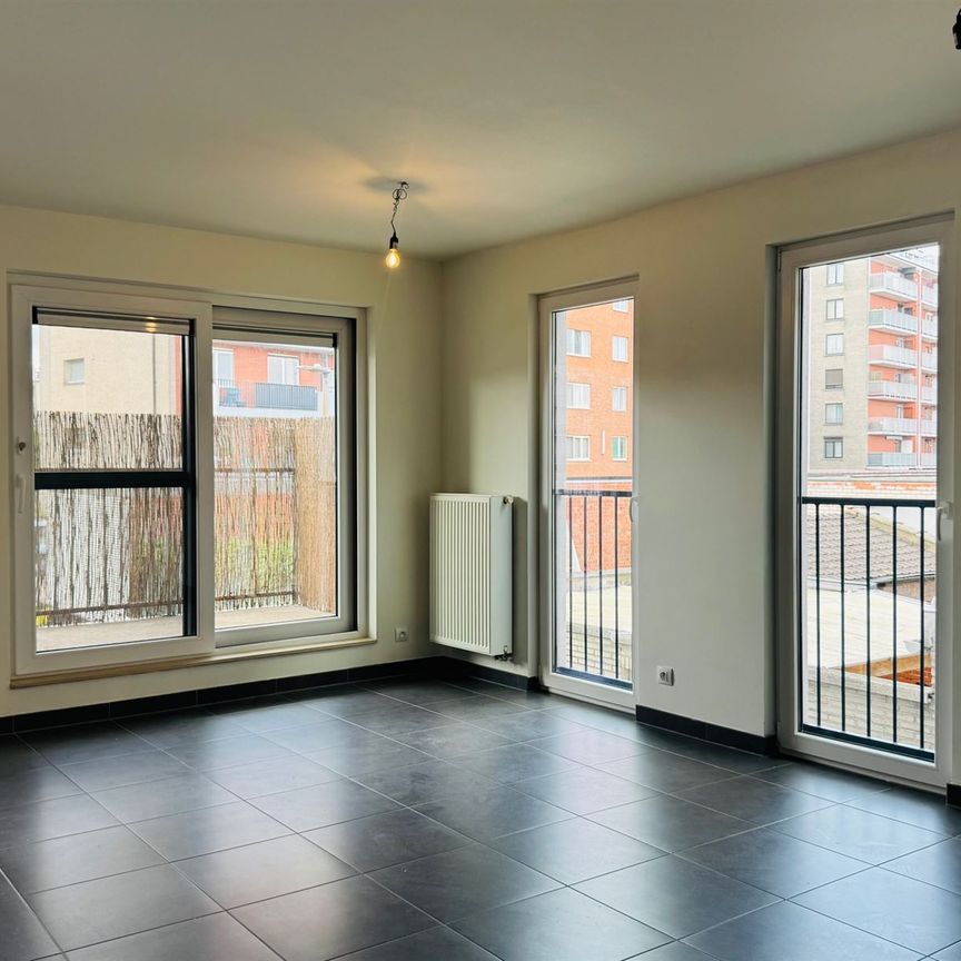 Appartement te huur in Sint-Niklaas met 1 slaapkamer - Photo 1