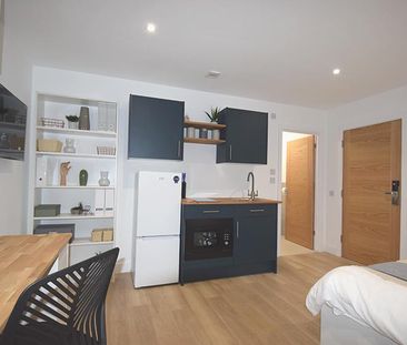 Studio to rent - Photo 3