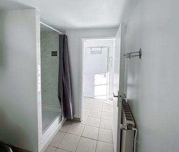 Location Appartement 2 pièces 31m² - Photo 5